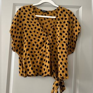 Madewell short sleeve wrap top, size XL